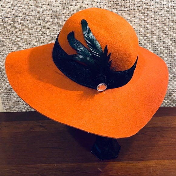 The Accessory Collective Accessories - 🌟HP🌟NWOT Wide Brim Rust Wool Floppy Hat